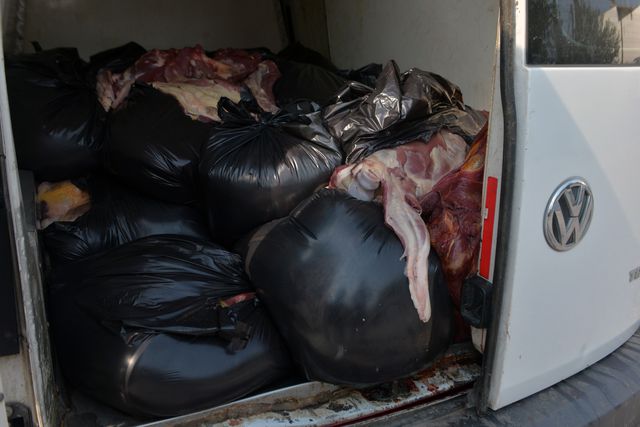 Adana'da 1,5 Ton Tek Tırnaklı Hayvan Eti Ele Geçirildi