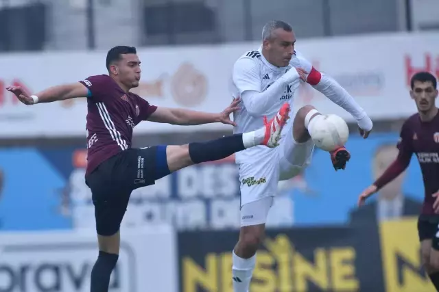 44 yaşındaki futbolcuya sessiz sedasız imzayı attırdılar