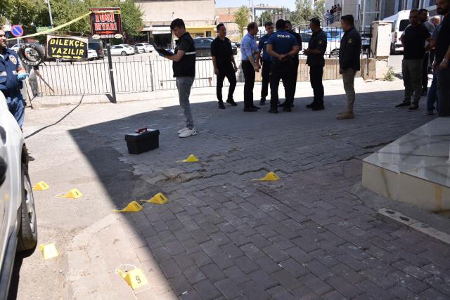 Jandarma aracındaki 2 kuzen, silahlı saldırıda yaralandı