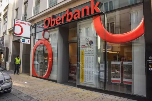 Dev banka nakit işlemlerini tamamen sonlandırıldı, tüm ATM'leri kapattı