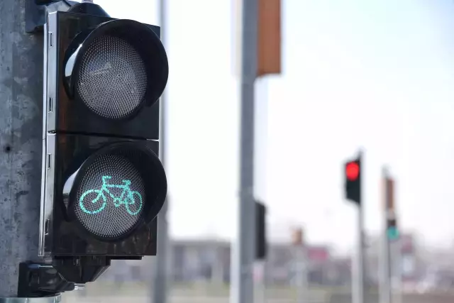 Trafik ışıkları değişiyor, dijital ekranlar geliyor
