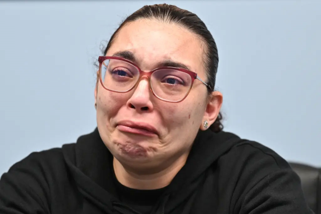 Annesinin sevgilisinin kafasını kesti, beynini kaşıkla çıkarıp blenderda öğüttü