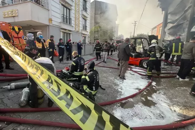 Kocaeli'nde parfüm deposunda yangın! 6 kişi hayatını kaybetti