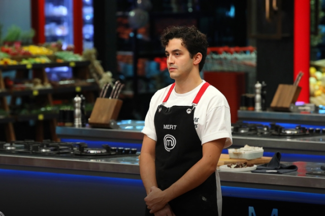 MasterChef dokunulmazlık oyununu kim kazandı? 14 Kasım Cuma MasterChef eleme adayı kim oldu, potaya kim gitti?