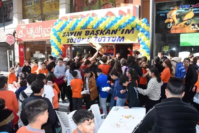 İzmirli dönerci, Sadettin Saran'a verdiği sözü tuttu