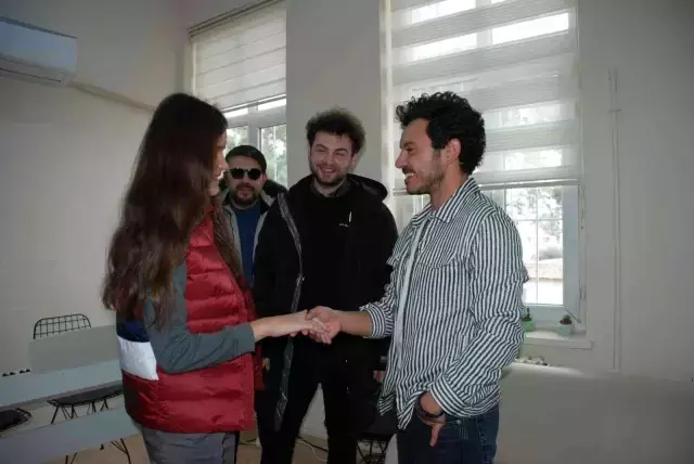 Buray'dan görme engelli Ameliya'ya duygulandıran sürpriz