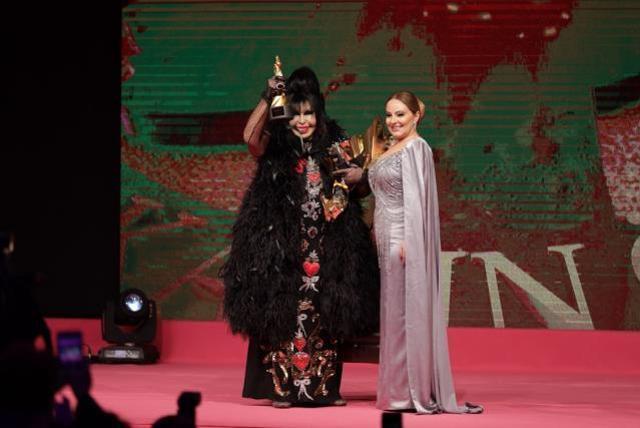 Bülent Ersoy'dan yürek burkan sözler: Ölen annemin yanına gitmek istiyorum ben