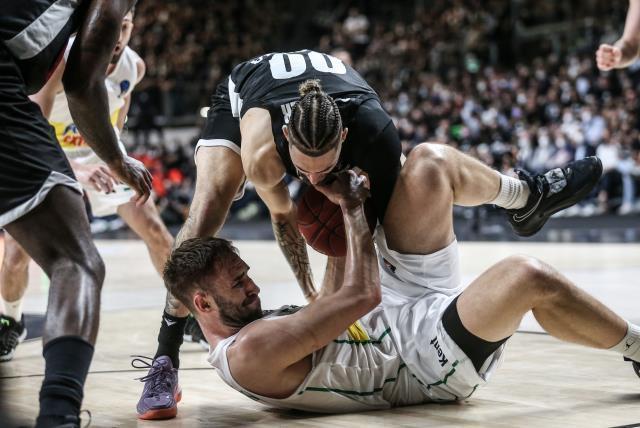 Eurocup finalinde Frutti Extra Bursaspor, Virtus Segafredo Bologna'ya kaybetti