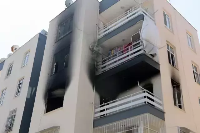 Dini nikahlı eşi tarafından terk edilen şahıs evi ateşe verdi