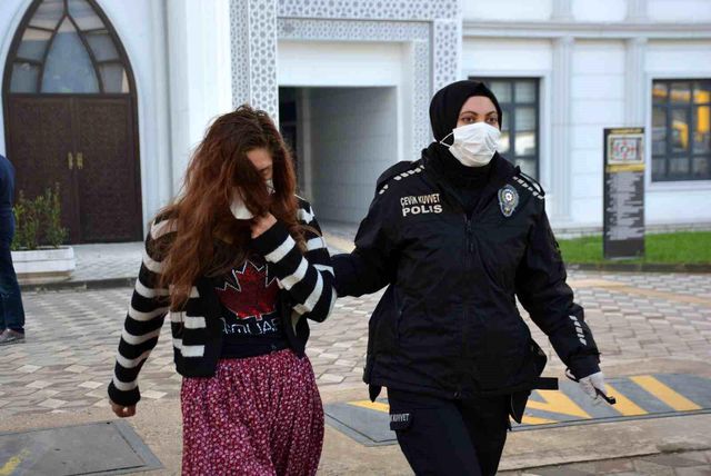 'Altın Kızlar' çetesine büyük operasyon! Evleri öyle bir yöntemle soymuşlar ki ev sahipleri günler sonra fark etmiş