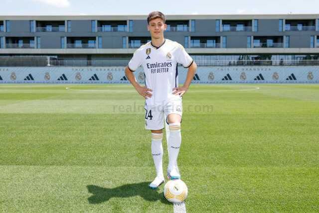 Tesislerin kapısında görenler şaşırdı! Real Madrid'e transfer olan Arda'dan büyük özveri