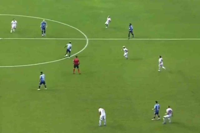 Galatasaray'a Icardi şoku! Sahası takım arkadaşlarının omzunda terk etti