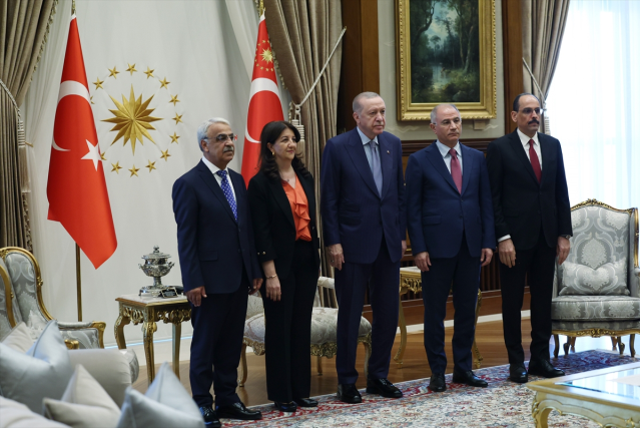 DEM Parti heyeti, Bakan Tunç ile görüşecek