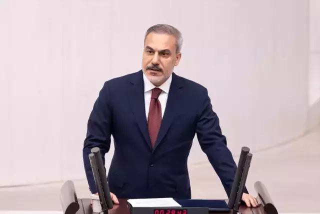 Gazze saldırılarında ilk aşama başladı, 6 ülkeden kınama geldi