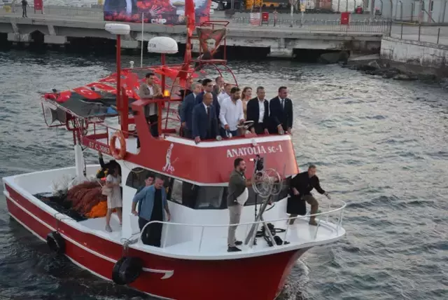 Özgür Özel'den roket testleriyle ilgili ilginç çıkış: Balıklar ürküyor