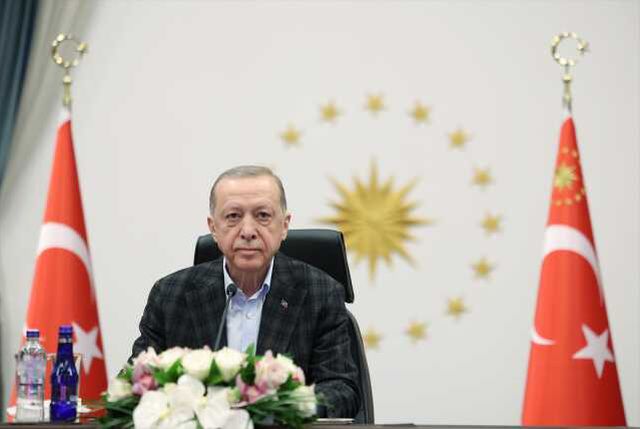 'Doğal gazımıza kavuştuk' diyen Cumhurbaşkanı Erdoğan bir müjde de petrol için verdi
