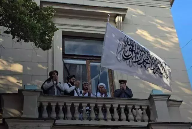 Rusya, Afganistan'da Taliban yönetimini tanıyan ilk ülke oldu