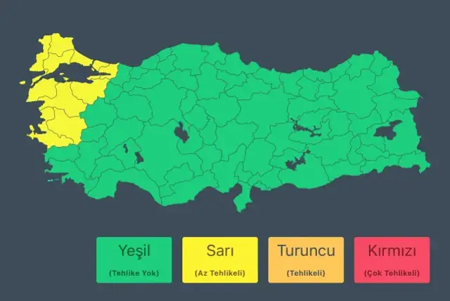 İstanbul'da Kuvvetli Rüzgar ve Fırtına Uyarısı