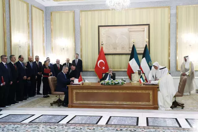 Türkiye ve Kuveyt arasında 4 anlaşma imzalandı