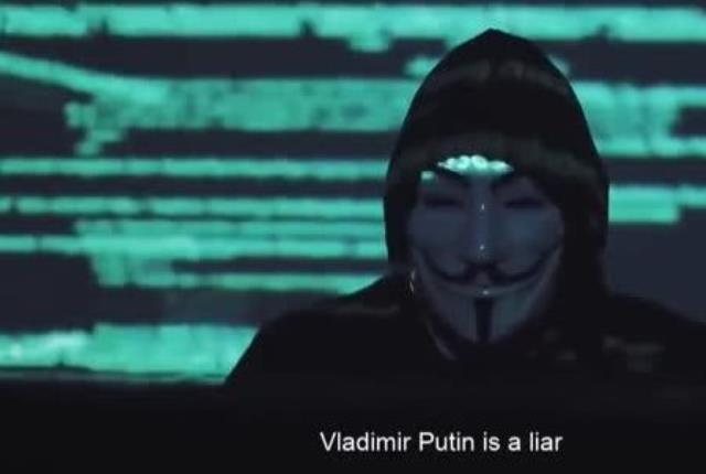 Rusya Merkez Bankası'nı hackleyen Anonymous'dan, Putin'e mesaj: Uyuduğun odada, yemek yediğin masadayız