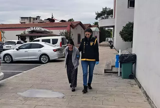 Yüzlerini eşarpla gizleyen anne-kız, girdikleri evlerden altın ve ziynet eşyası çaldı