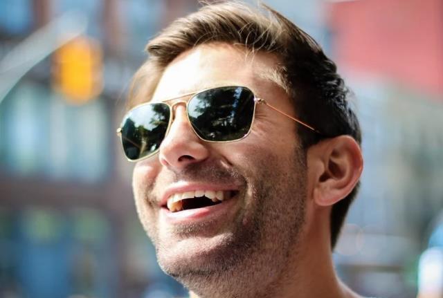 Gülmekle ilgili en güzel sözler, gülmekle ilgili anlamlı sözler nelerdir?