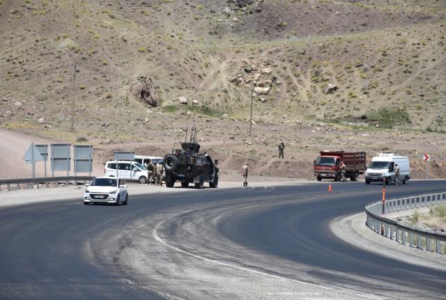 İki aile arasında çıkan arazi kavgasında ortalık kan gölüne döndü: 4 ölü