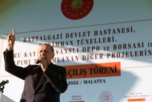 Son Dakika: Cumhurbaşkanı Erdoğan'dan CHP lideri Kılıçdaroğlu'na başörtüsü çağrısı: Sıkıyorsa gel bu işi referanduma götürelim