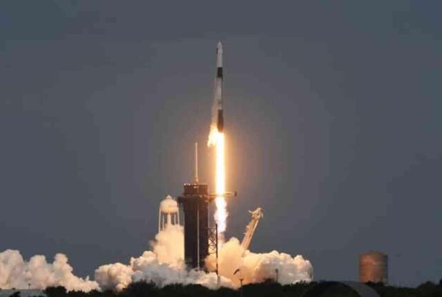 İlk Türk Astronot Alper Gezeravcı'nın uzaya fırlatıldığı anlar