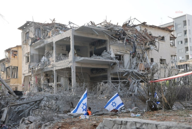Savaşta 5. gün! İran Tel Aviv'i, İsrail Tebriz'i vuruyor