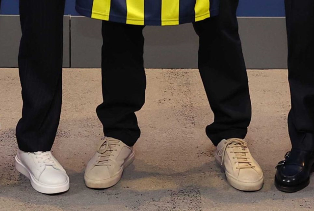 Kante'nin giydiği ayakkabı törene damga vurdu: Herkes aynı yorumu yapıyor
