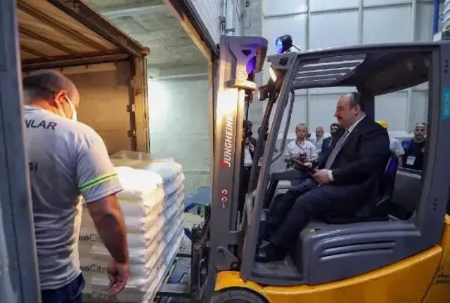 Türkiye'den 90 ülkeye sitrik asit ihracatı! Bakan Varank tesisi yerinde inceledi