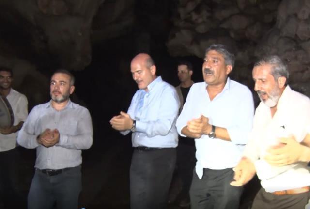 İçişleri Bakanı Soylu Diyarbakır'da en ünlü Kürtçe aşk ezgisi eşliğinde halay çekti