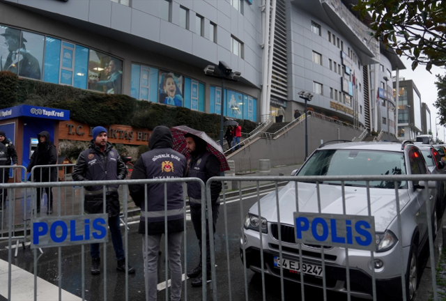 Beşiktaş Belediye Başkanı Rıza Akpolat gözaltına alındı