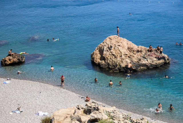 Antalya'da 95 yılın temmuz sıcaklık rekoru kırıldı