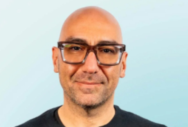 Dağlar Çizmeci: Finans ve Havacılık Sektörlerinde Uluslararası Bir Girişimci