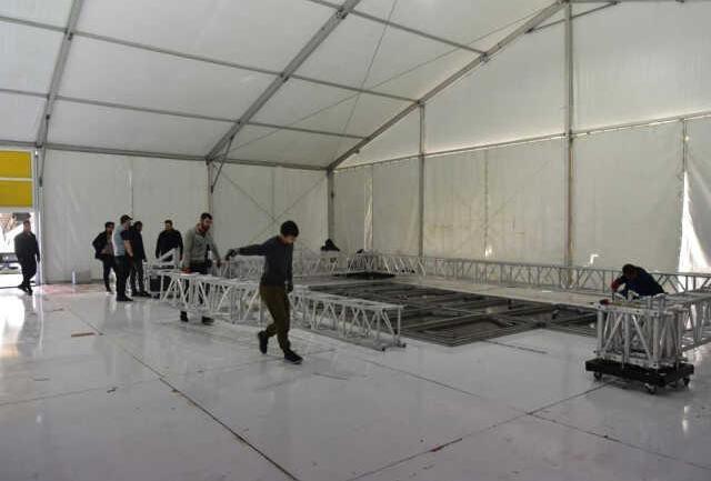 İstanbul'da 20 bin 920 konut için geri sayım başladı! Kuraların çekileceği çadırlar kuruluyor