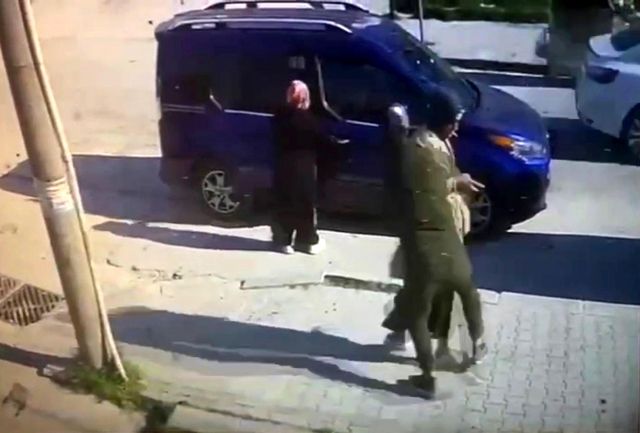 Sokak ortasından kaçırılan genç kızdan haber var