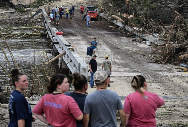 Texas'ta ani sel felaketinde can kaybı 32'ye yükseldi