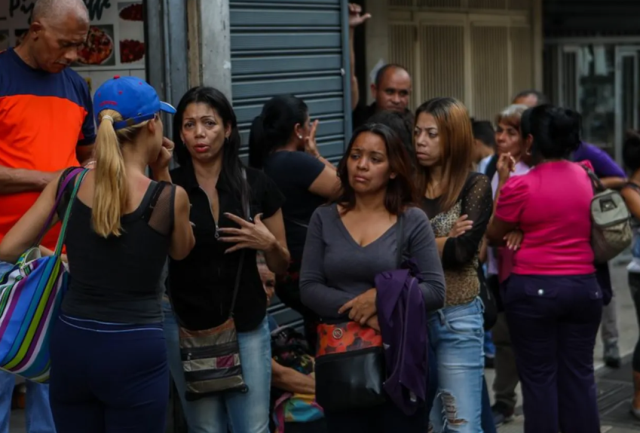 Kolombiya, Venezuela'dan mülteci akınına hazırlanıyor! Sınıra binlerce asker sevk edildi