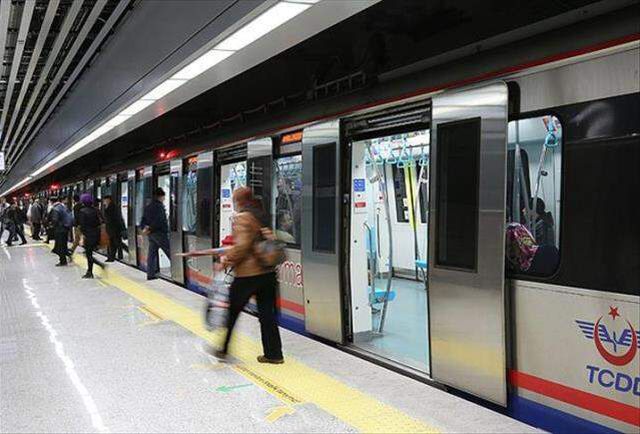 Marmaray kaçta kapanıyor? Marmaray 24 saat açık mı?