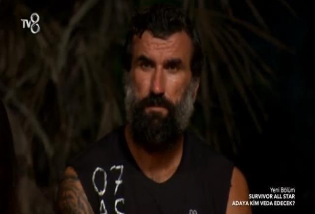 Survivor Hikmet elendi mi? Survivor 2022 Hikmet Tuğsuz elendi mi, neden elendi? Survivor Hikmet Tuğsuz kimdir? Hikmet kaç yaşında, nereli?