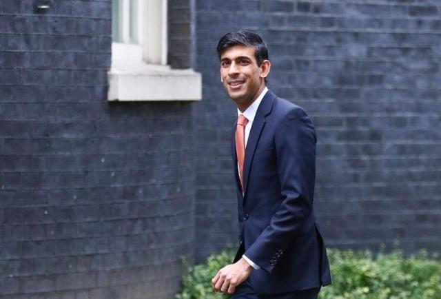 İngiltere, yeni Başbakan Rishi Sunak'ın dans videosunu konuşuyor! Resmen alay ettiler