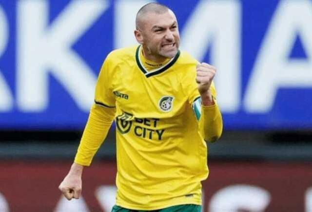 Burak Yılmaz'ın paylaşımını gören kulüp yetkilisi şok oldu: Ne olduğunu öğreneceğiz