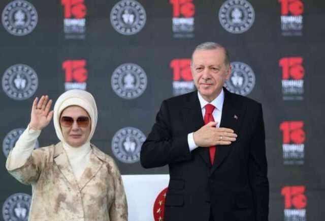 Cumhurbaşkanı Erdoğan'dan 15 Temmuz mesajı: Darbeye tiyatro diyenleri affetmeyiz