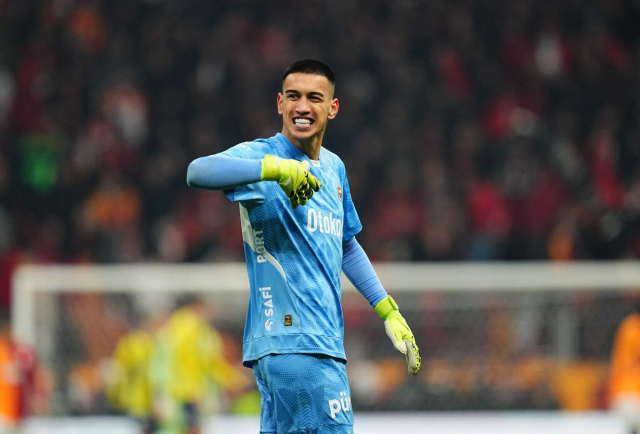 Olay yargıya taşınıyor! Ndiaye, irfan Can'a yanıt verip küfürlü mesajları ifşa etti