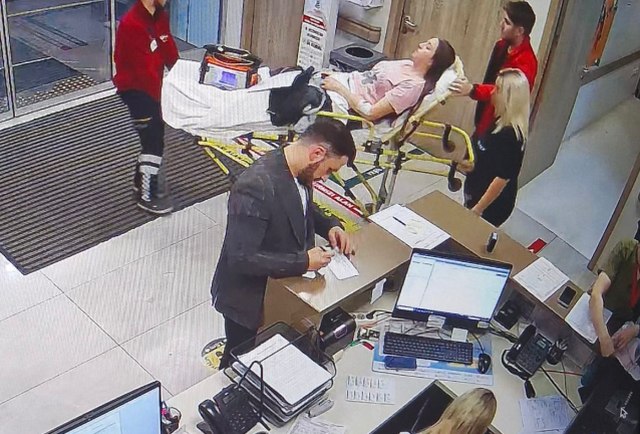İki evladını birden kaybeden baba, hastaneyi işaret etti: Belki sarı serum tetikledi