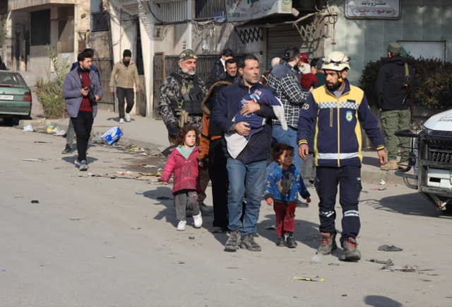 Suriye ordusu, YPG'ye yönelik nokta operasyonlarına devam ediyor! 142 bin kişi tahliye edildi