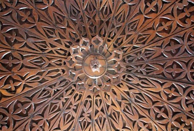 Dışardan sıradan bir ev gibi görülüyor, içeri görenler gözlerine inanamıyor