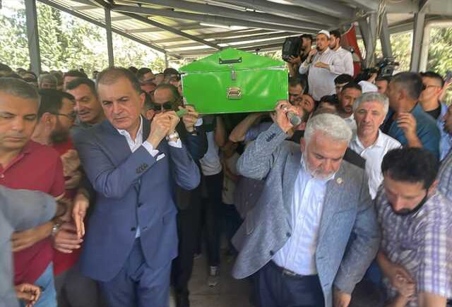 HÜDA PAR Adana İl Sekreteri Sacit Pişgin'in cenazesi binlerce kişinin katılımıyla defnedildi